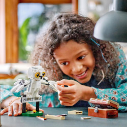 LEGO Harry Potter Hedwiga z wizytą na ul. Privet Drive 4 76425 KLOCKI
