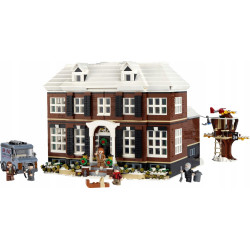 LEGO Ideas 21330 Home Alone Kevin sam w domu