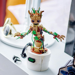 Klocki LEGO Marvel Tańczący Groot 459 elementów